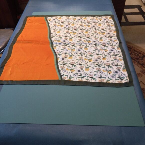 Vintage Asymetrical pattern Floral Orange Green Border Scarf Cottagecore Grandma - Picture 1 of 6
